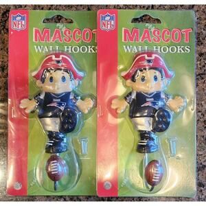 2 NFL New England Patriots Mascot Wall Hooks Set Of Two New In Package